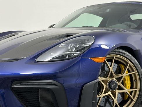 Certified 2025 Porsche 718 Boxster Spyder RS RWD image 12