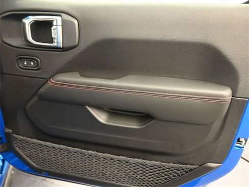 New 2026 Jeep Wrangler Unlimited Rubicon image 34