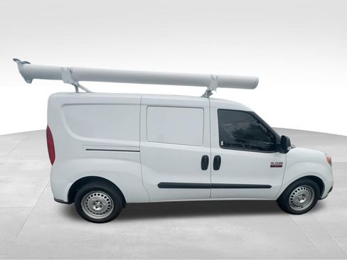 Used 2022 RAM ProMaster City Tradesman FWD image 9