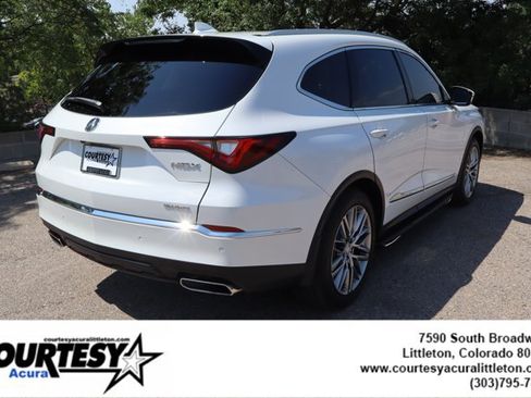 Used 2024 Acura MDX SH-AWD w/ Advance Package image 6