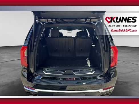 New 2026 GMC Yukon XL Denali w/ LPO, Illumination Package AWD/4WD image 35