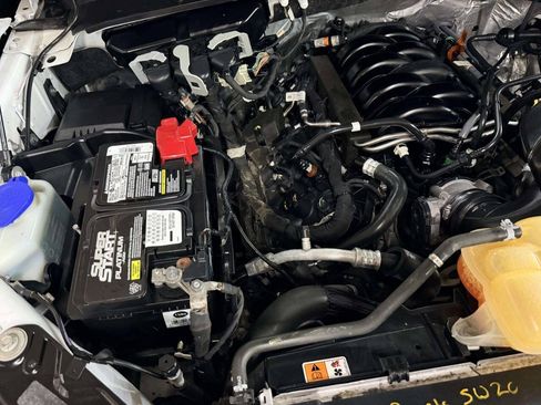 Used 2018 Ford F150 XLT w/ Equipment Group 302A Luxury AWD/4WD image 13