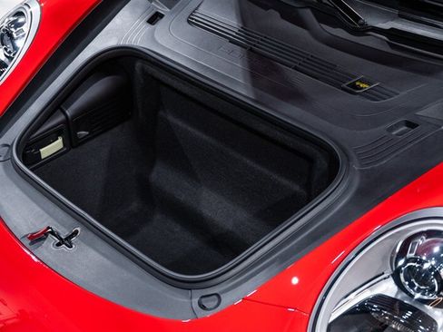 Used 2017 Porsche 911 Carrera S RWD image 38