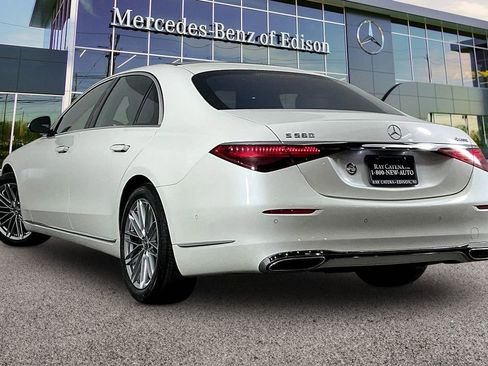 Certified 2023 Mercedes-Benz S 580 4MATIC Sedan image 2