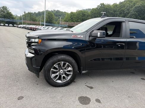 Used 2019 Chevrolet Silverado 1500 RST AWD/4WD image 9