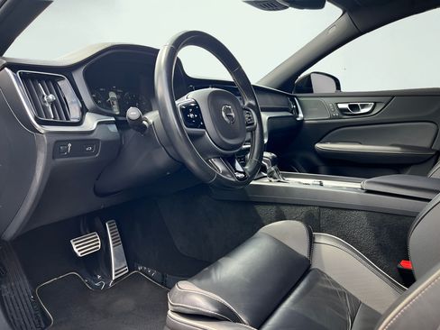 Used 2020 Volvo S60 T5 R-Design FWD image 36