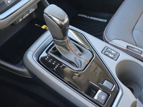 Certified 2025 Subaru Crosstrek 2.5i Limited w/ Popular Package #4A image 15