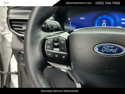 Used 2024 Ford Explorer ST w/ Equipment Group 401A image 35