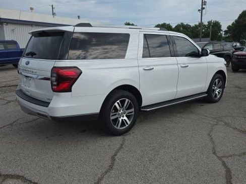 Used 2022 Ford Expedition Max Limited AWD/4WD image 3