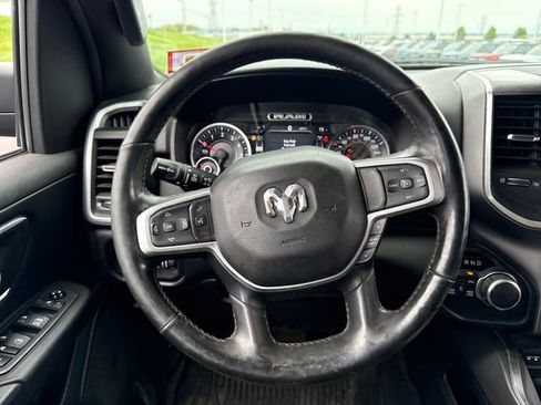 Used 2019 RAM 1500 Big Horn AWD/4WD image 14