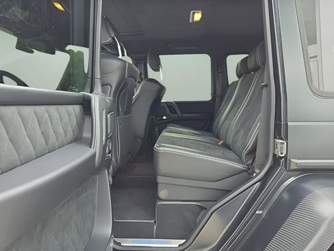 Used 2017 Mercedes-Benz G 550 Squared image 34