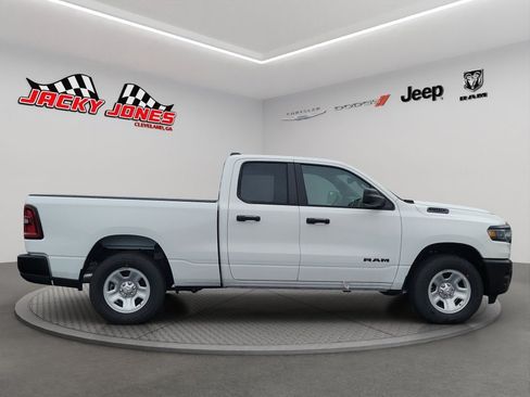 Used 2025 RAM 1500 Tradesman AWD/4WD image 9