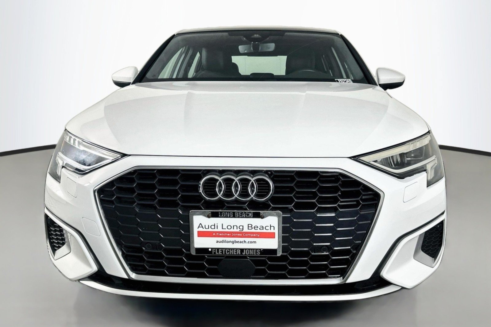 Used 2024 Audi A3 2.0T Premium FWD image 2