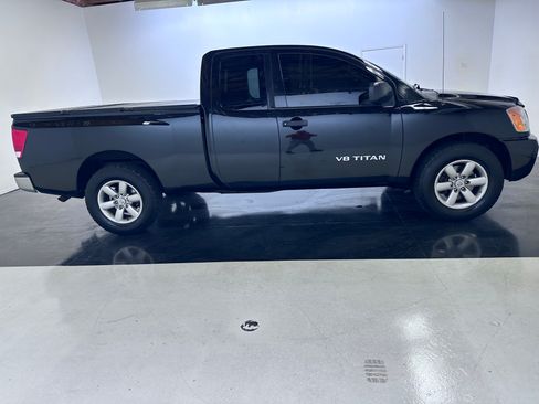 Used 2014 Nissan Titan S w/ S Popular Equipment Package RWD image 16