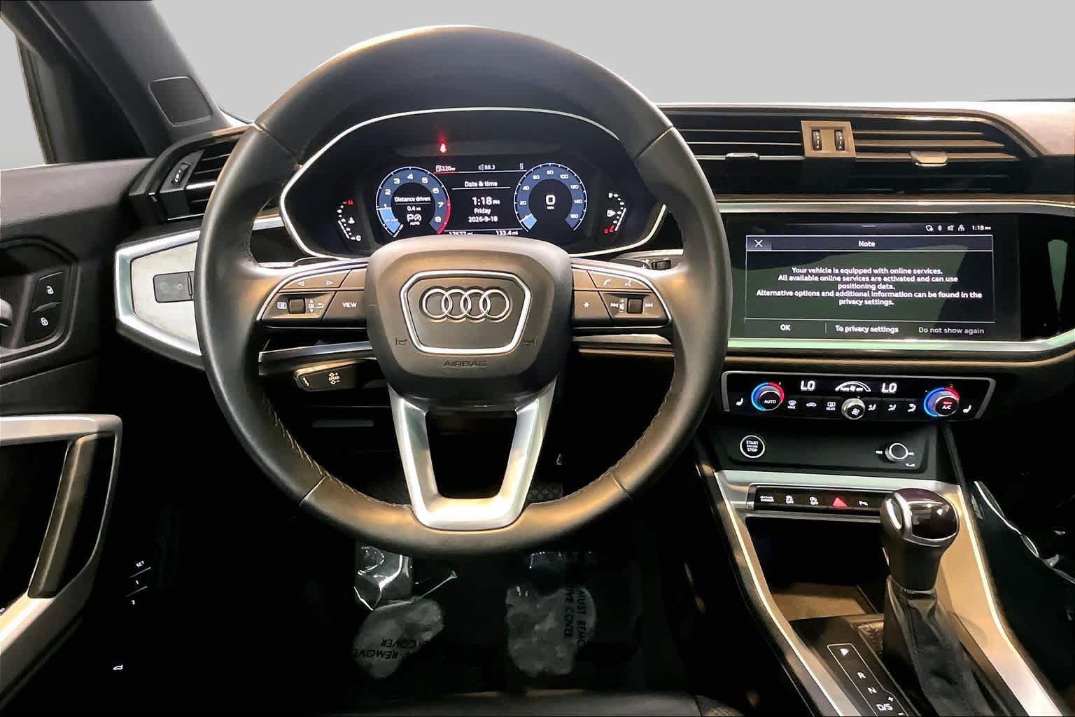 Used 2023 Audi Q3 2.0T Premium w/ Convenience Package AWD/4WD image 5