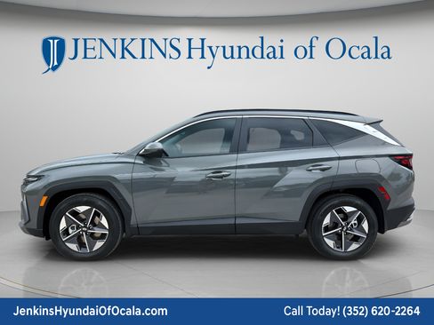 New 2026 Hyundai Tucson SEL FWD image 9