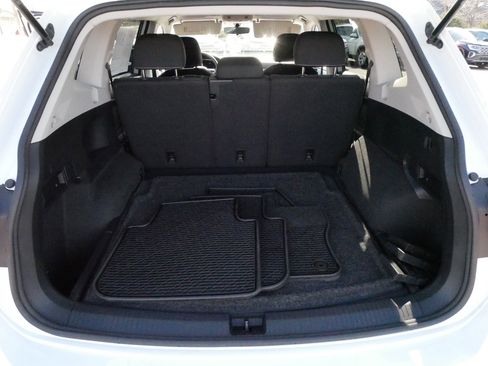 Certified 2023 Volkswagen Tiguan S image 18