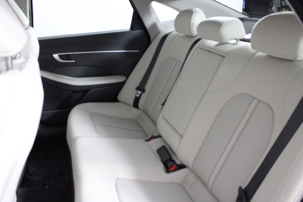 Certified 2026 Hyundai Sonata SEL FWD image 21