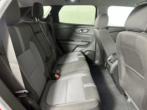 Used 2024 Chevrolet Blazer LT w/ Convenience Package FWD image 28