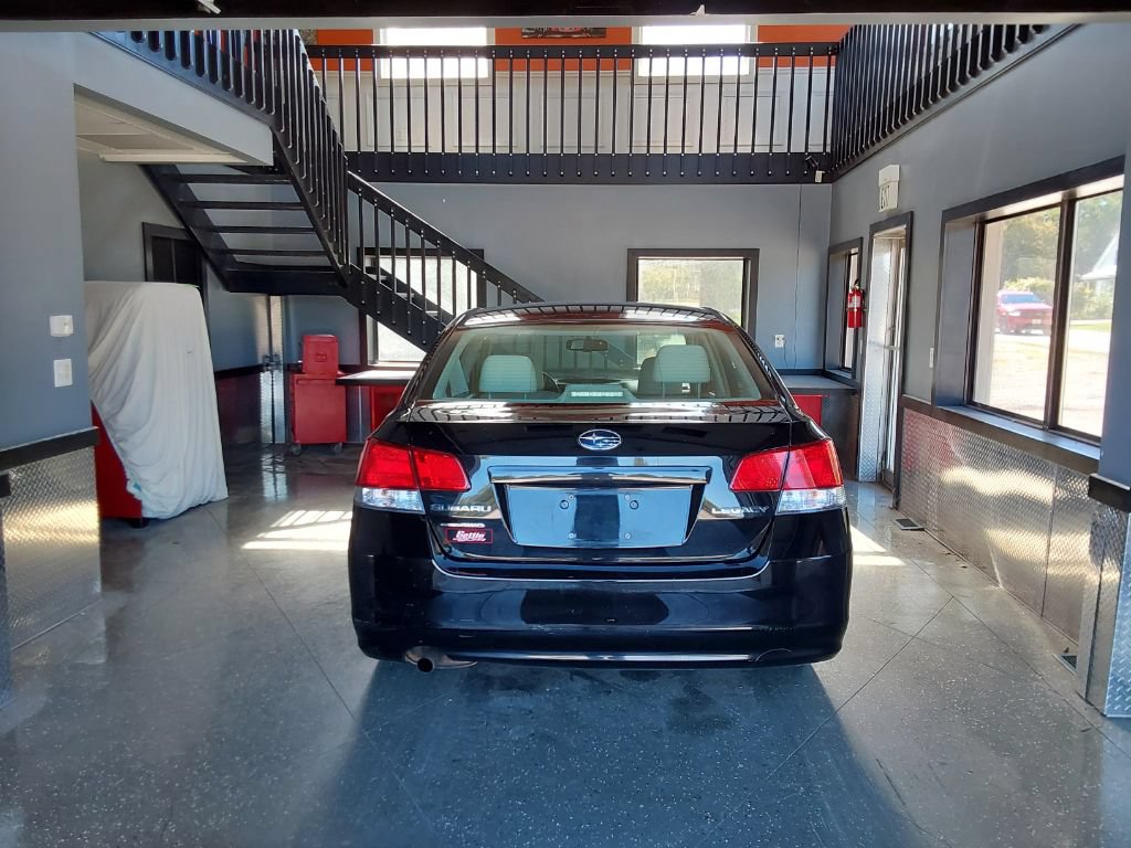 Used 2012 Subaru Legacy 2.5i w/ Alloy Wheel Pkg AWD/4WD image 11