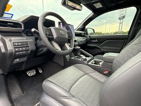 Used 2026 Toyota Tacoma TRD Sport w/ TRD Sport Premium Package AWD/4WD image 10