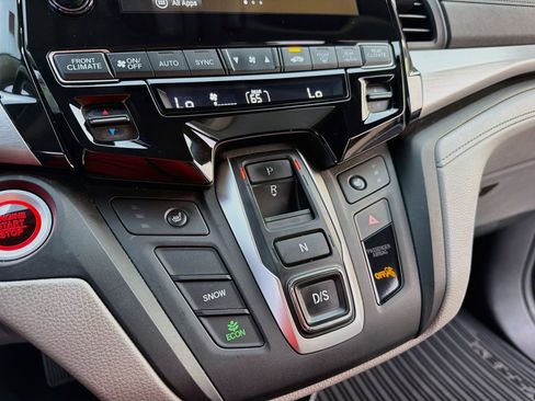 Used 2019 Honda Odyssey EX-L image 17