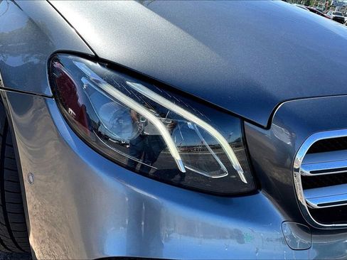 Used 2018 Mercedes-Benz E 300 4MATIC image 37