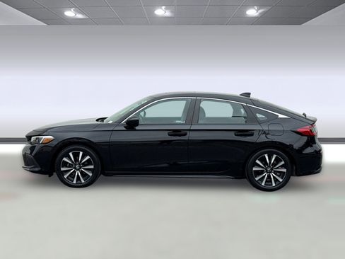 Certified 2024 Honda Civic EX-L image 2