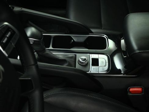 Certified 2024 Kia Telluride S w/ S Sunroof Package FWD image 53