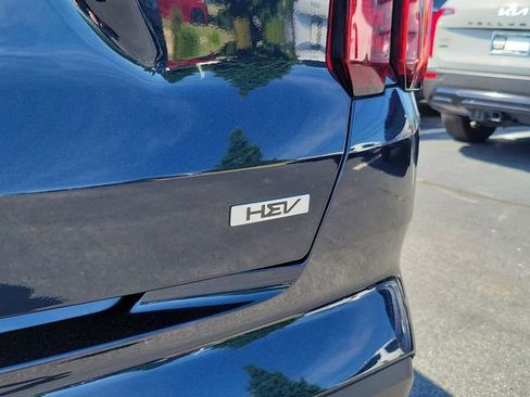 Certified 2023 Kia Sorento EX AWD/4WD image 9
