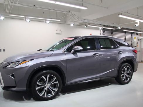 Used 2017 Lexus RX 350 AWD w/ Premium Package image 3
