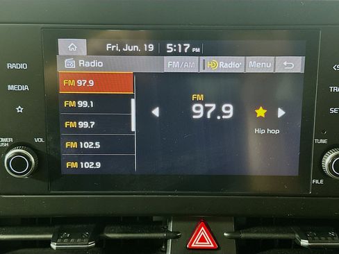 Used 2025 Kia Sportage LX FWD image 19