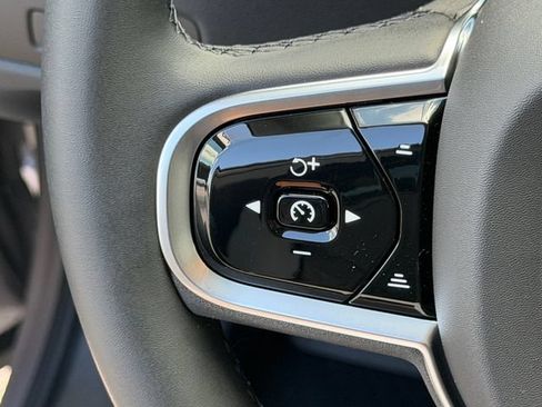 New 2026 Volvo XC60 T8 Plus w/ Protection Package Premier AWD/4WD image 25
