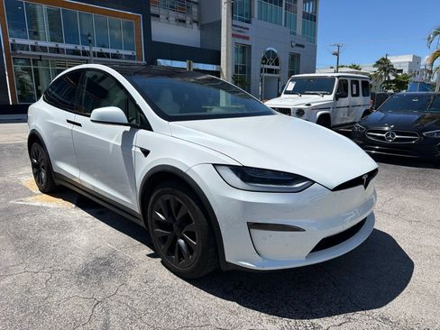 Used 2022 Tesla Model X AWD/4WD image 7