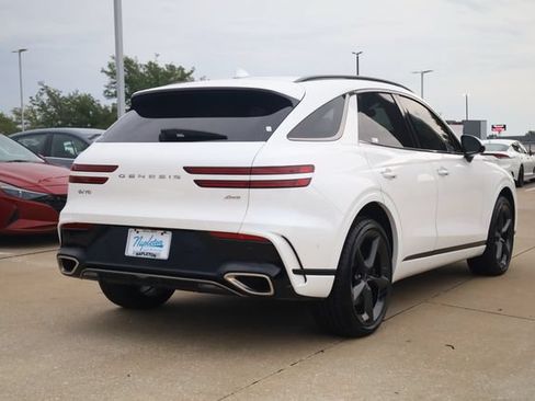 Used 2026 Genesis GV70 2.5T Sport Prestige AWD/4WD image 6