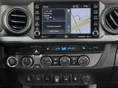 Used 2022 Toyota Tacoma TRD Pro AWD/4WD image 17