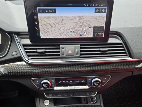 Used 2023 Audi SQ5 Prestige w/ Prestige Package image 20