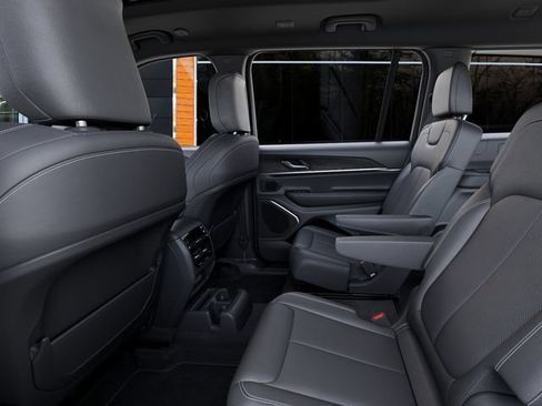 New 2026 Jeep Grand Cherokee L Limited AWD/4WD image 23