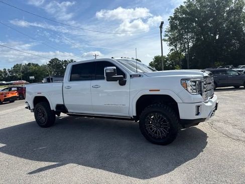 Used 2022 GMC Sierra 2500 Denali w/ Denali Ultimate Package AWD/4WD image 13