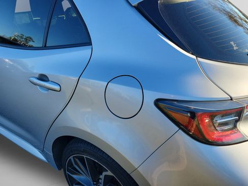 Used 2021 Toyota Corolla XSE image 25