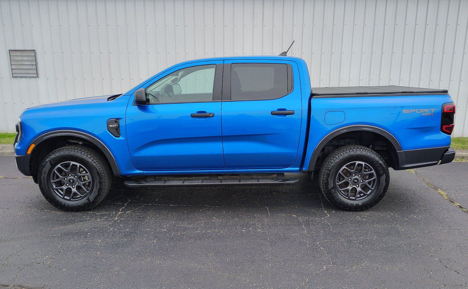 Used 2024 Ford Ranger XLT w/ Trailer Tow Package AWD/4WD image 8