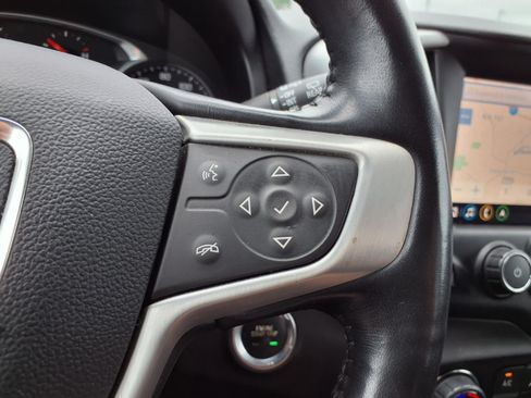 Used 2019 GMC Terrain SLT w/ Preferred Package FWD image 14