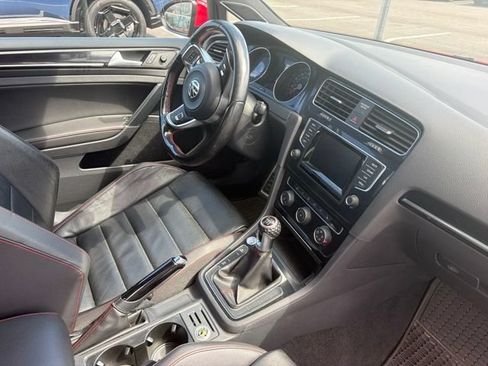 Used 2015 Volkswagen GTI SE w/ Lighting Package (SEL) FWD image 10