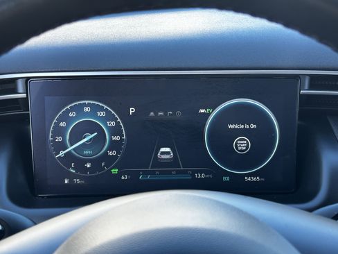 Used 2023 Hyundai Tucson Limited image 28