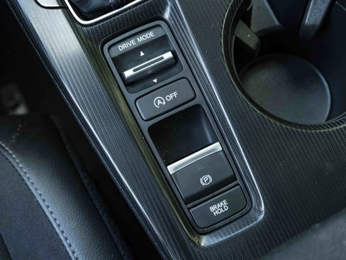 Used 2025 Honda Civic Sport image 28