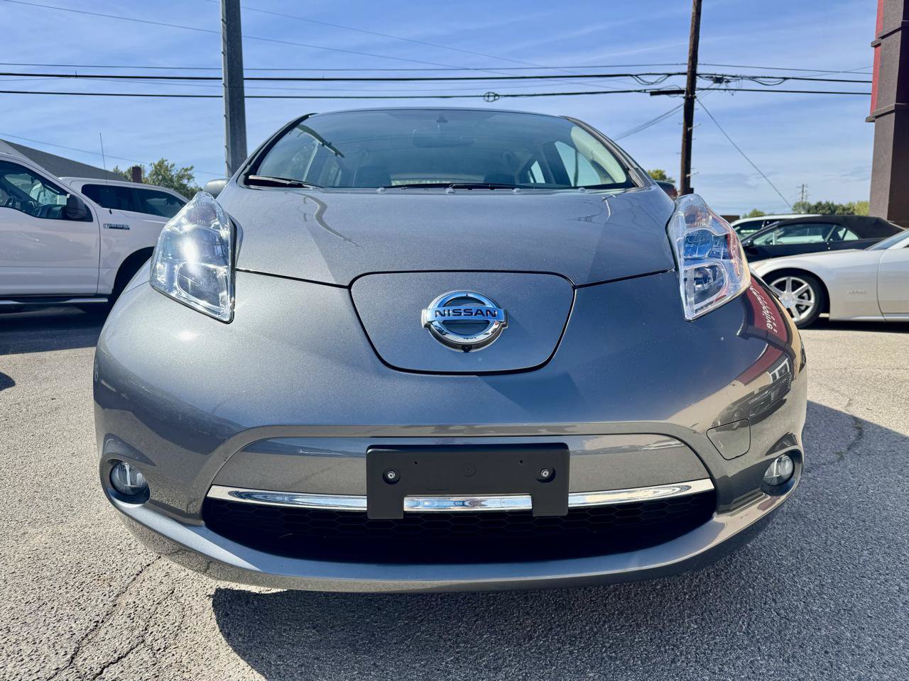 Used 2016 Nissan Leaf SL w/ Premium Package FWD image 8
