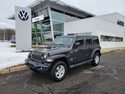 Used 2018 Jeep Wrangler Unlimited Sport S image 1