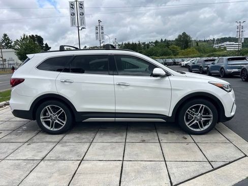 Used 2019 Hyundai Santa Fe XL AWD/4WD image 8