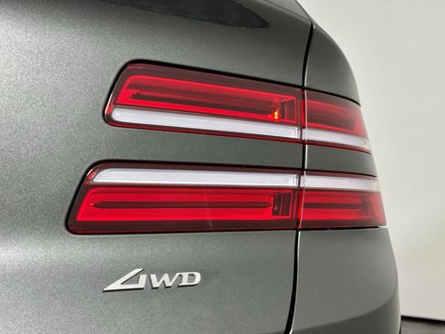 Used 2025 Genesis GV80 2.5T Standard image 13