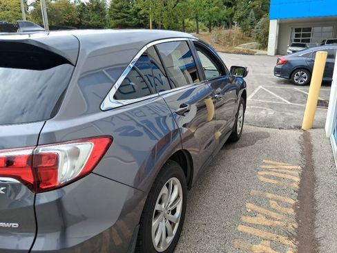 Used 2017 Acura RDX AWD image 6